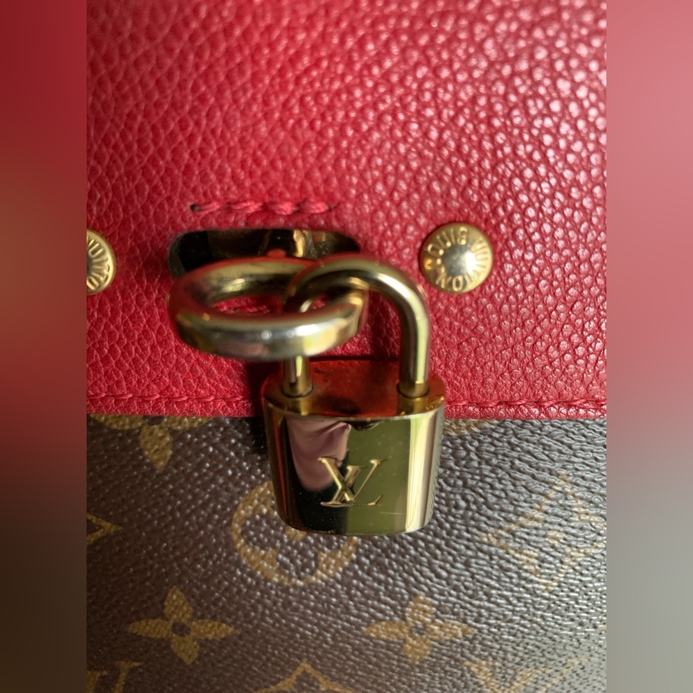 Louis Vuitton Venus Monogram Cerise Red Canvas Handbag - Picture 13 of 16